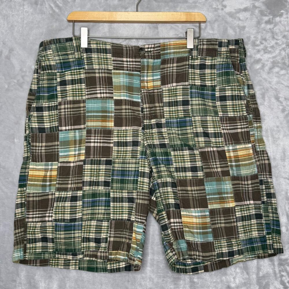 Izod Shorts Mens 40 Green Plaid Patchwork Rock Stone Washed Madras Preppy Dad
